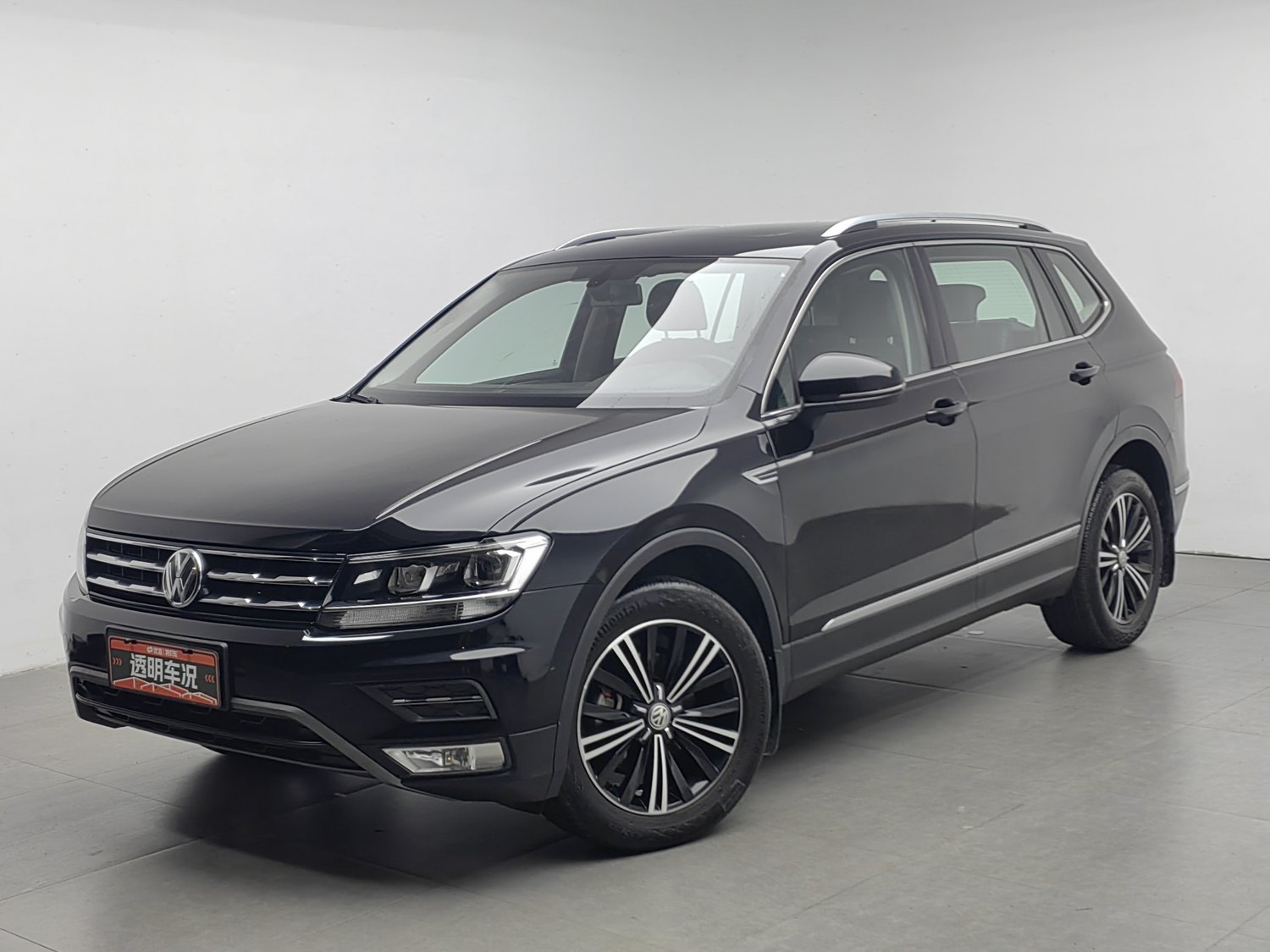 Used Volkswagen Tiguan L 2019 2.0 AT