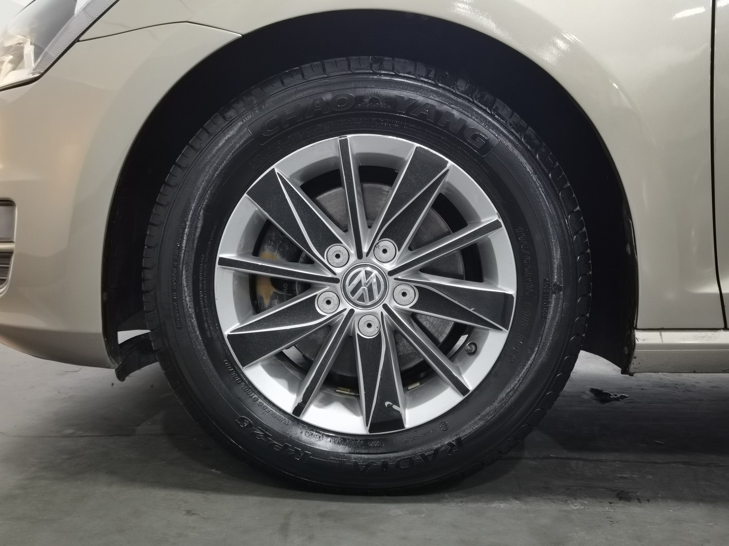 Used Volkswagen Golf 2016 1.6 MT