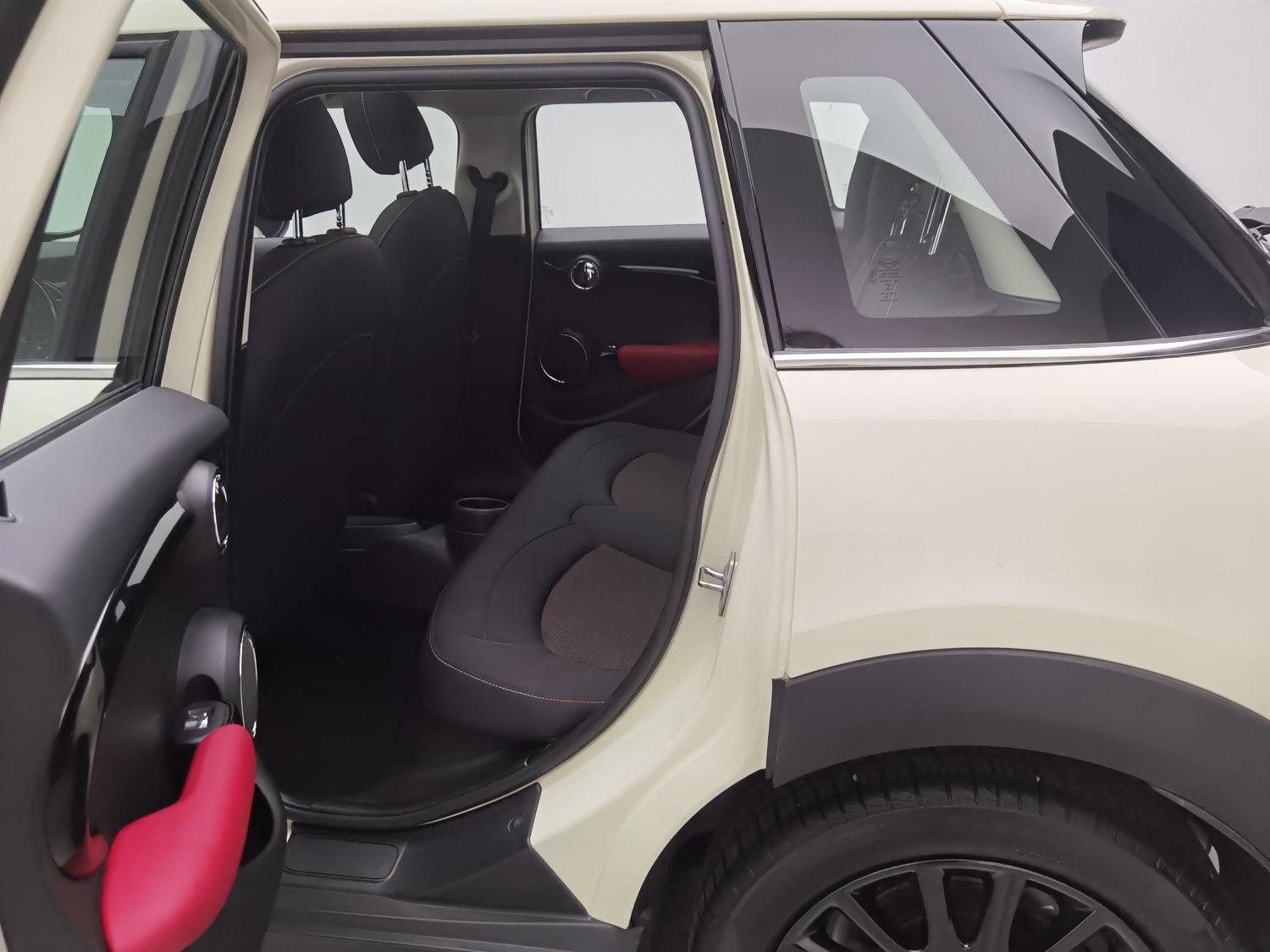 Used MINI MINI 2020 1.5 AT