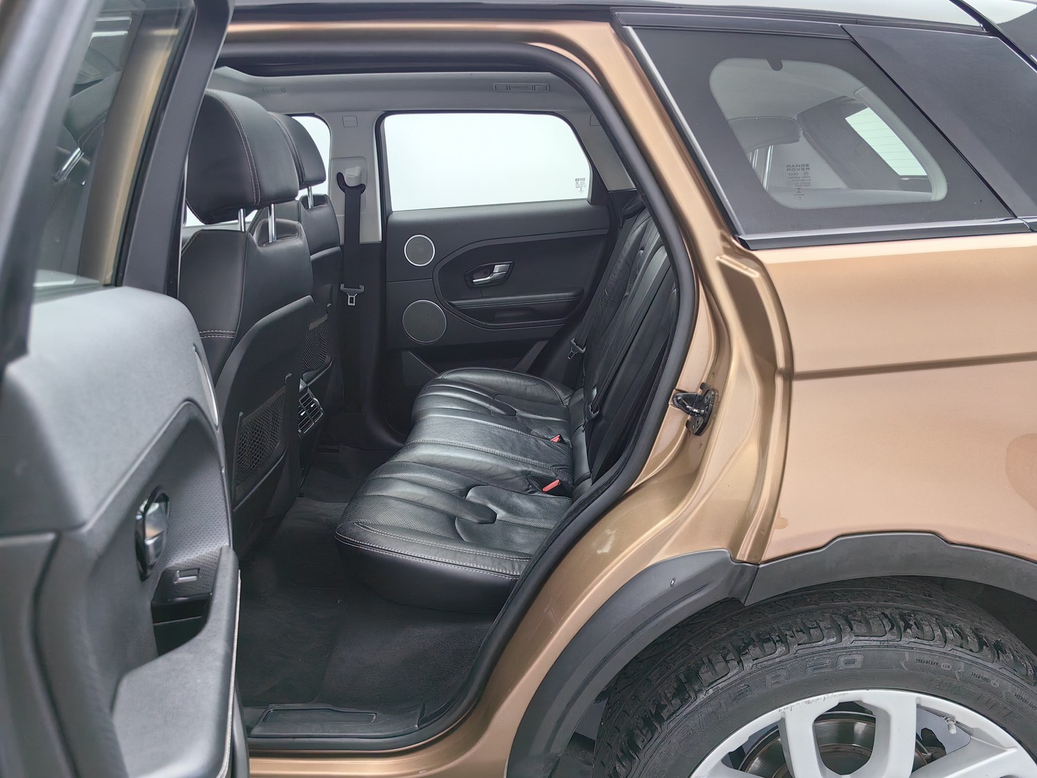 Used Land Rover Range Rover Evoque (Import) 2014 2.0 AT