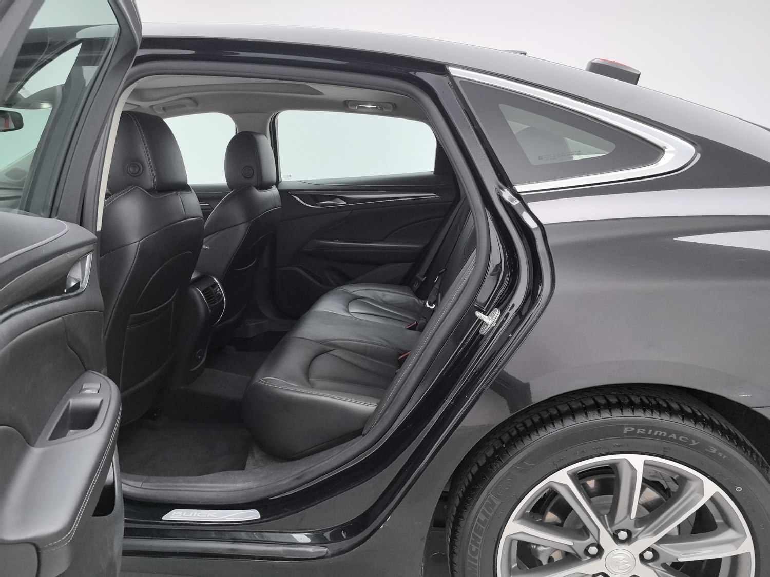 Used Buick LaCrosse 2021 2.0 AT
