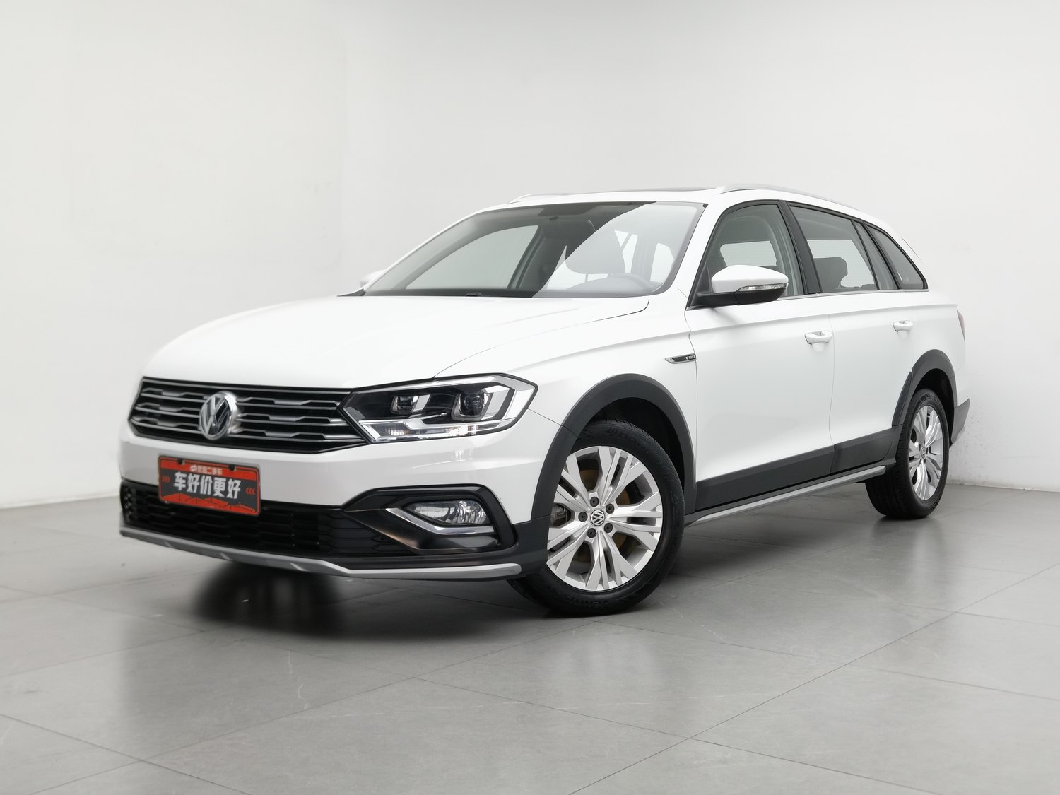 Used Volkswagen C-TREK 2018 1.4 AT