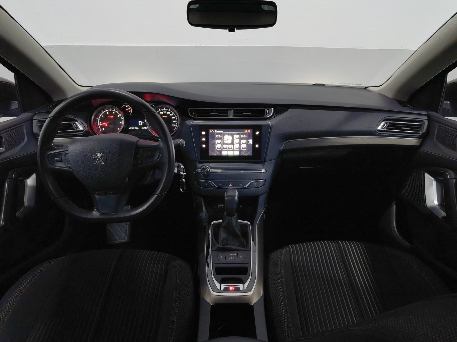 Used Peugeot 408 2014 1.8 AT