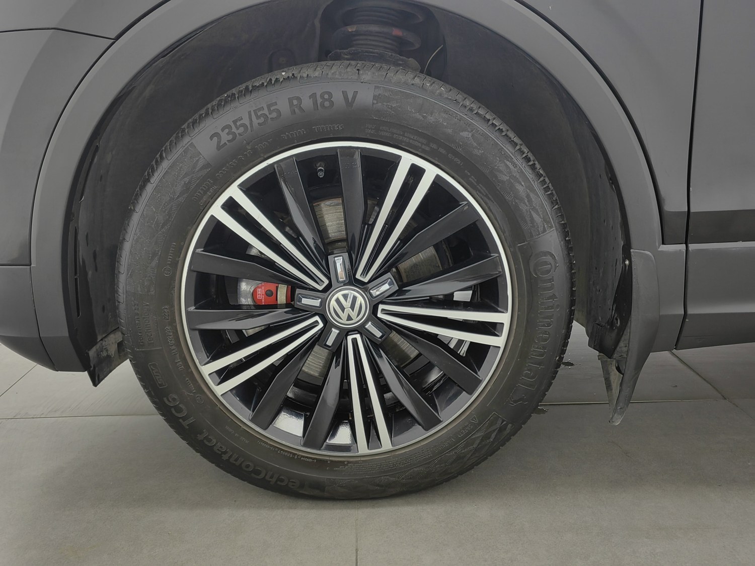 Used Volkswagen Tiguan L 2019 2.0 AT