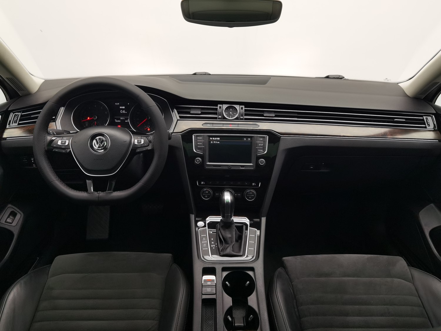Used Volkswagen Magotan 2017 1.8 AT