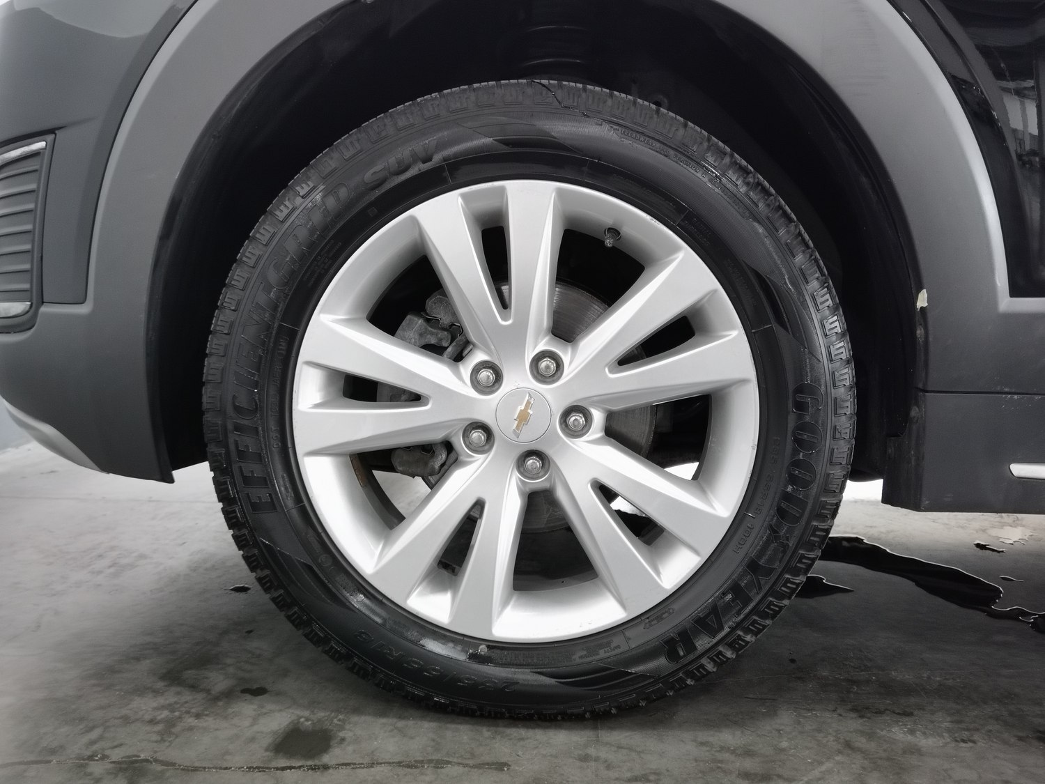 Used Chevrolet Captiva 2015 2.4 AT