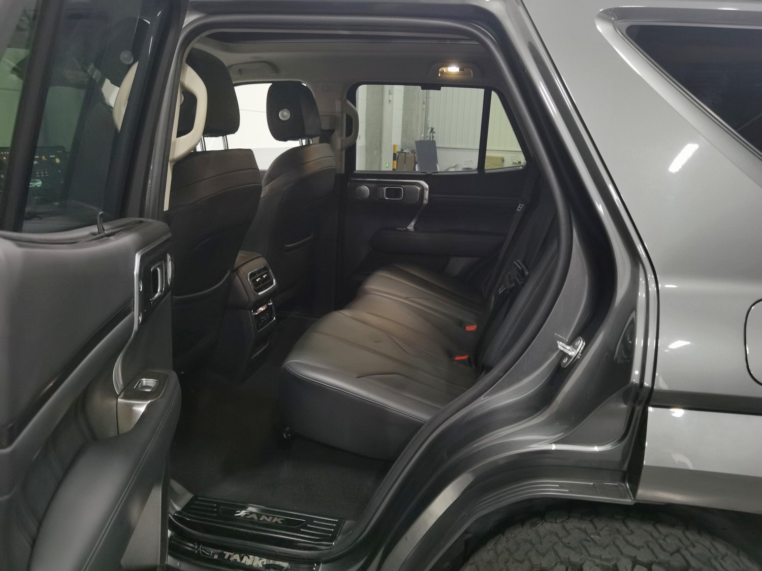 Used Tank 400 NEV 2023 2.0 AT