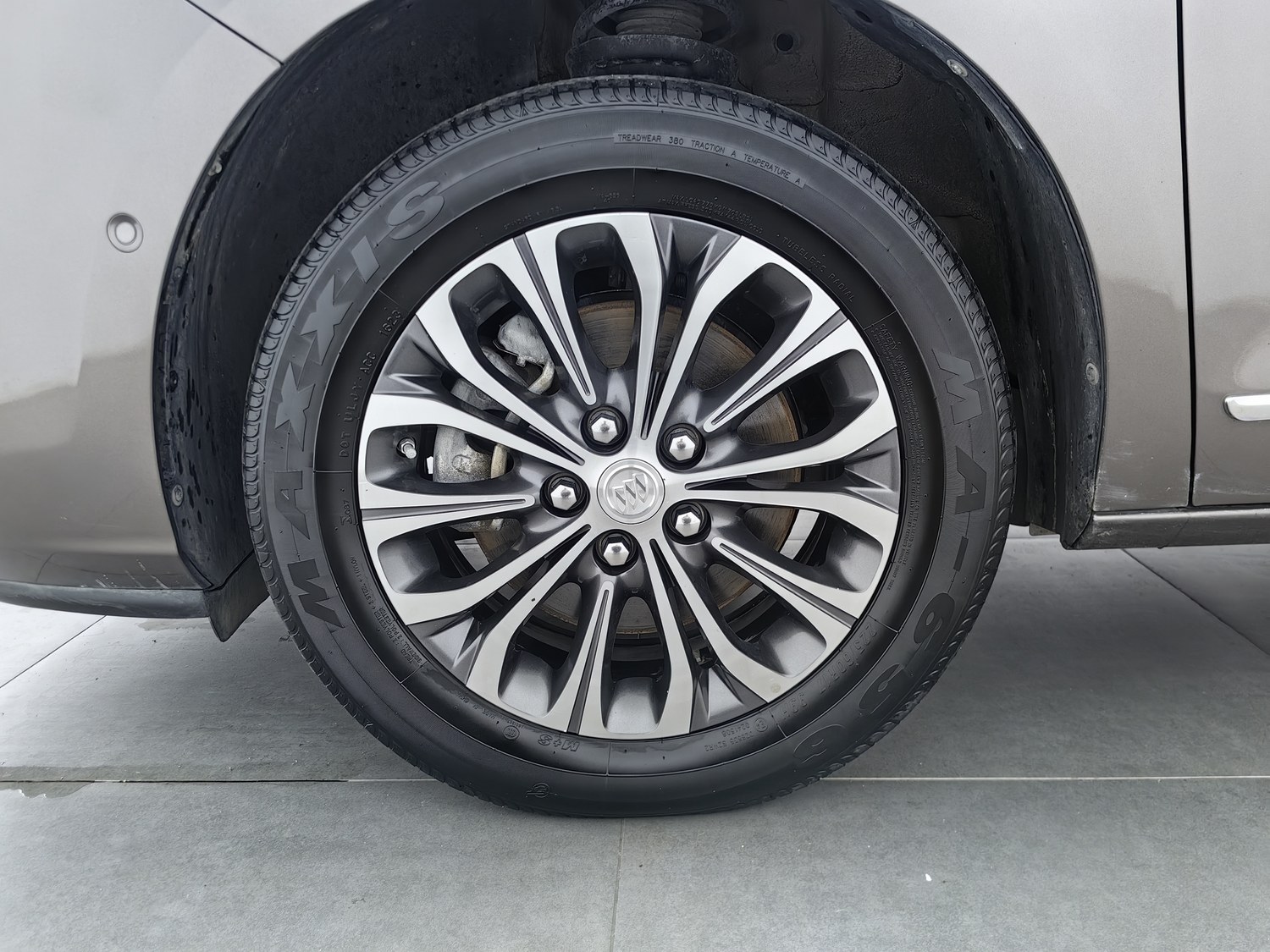 Used Buick GL8 2021 2.0 AT