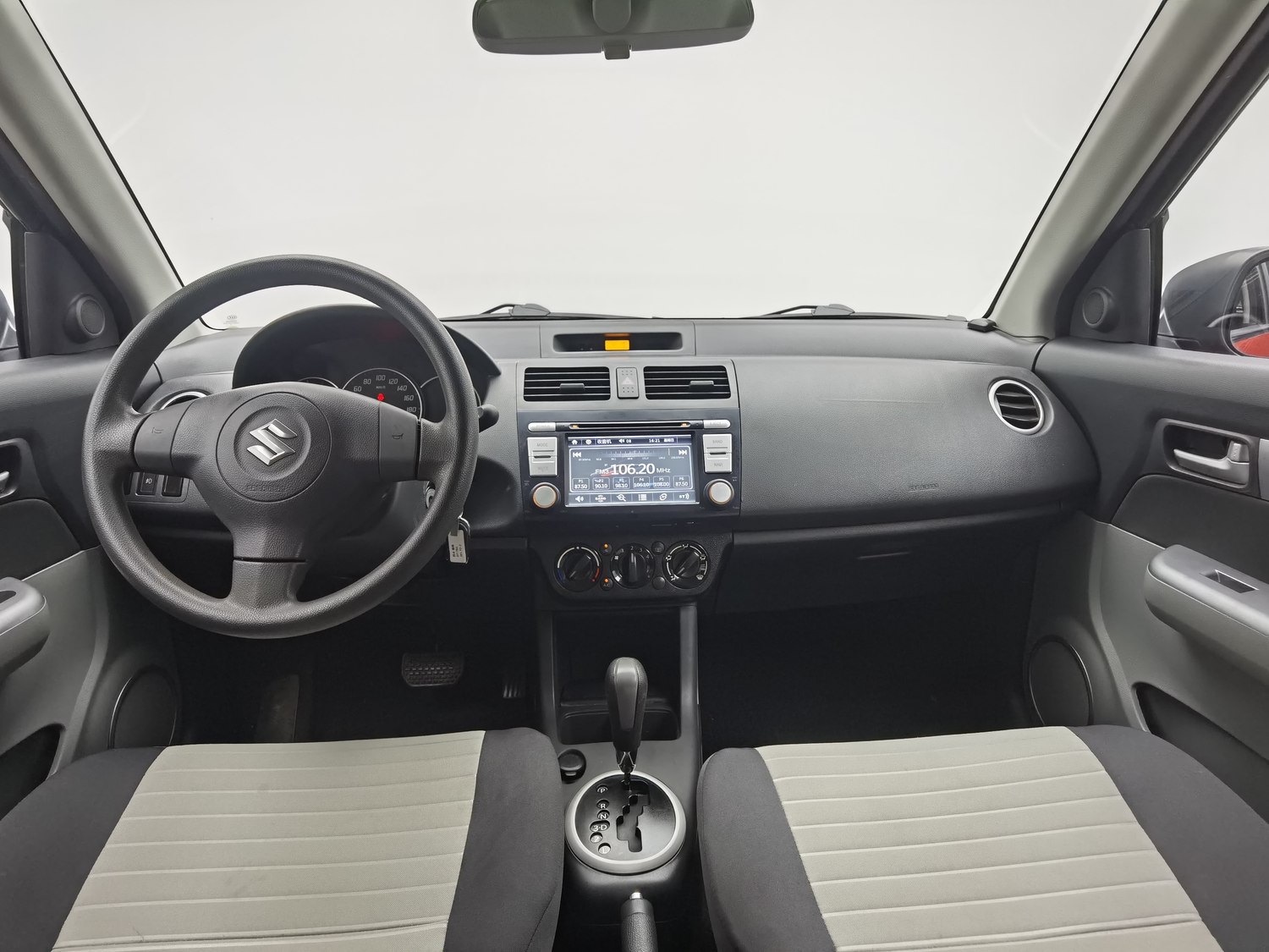 Used Suzuki Swift 2013 1.5 AT