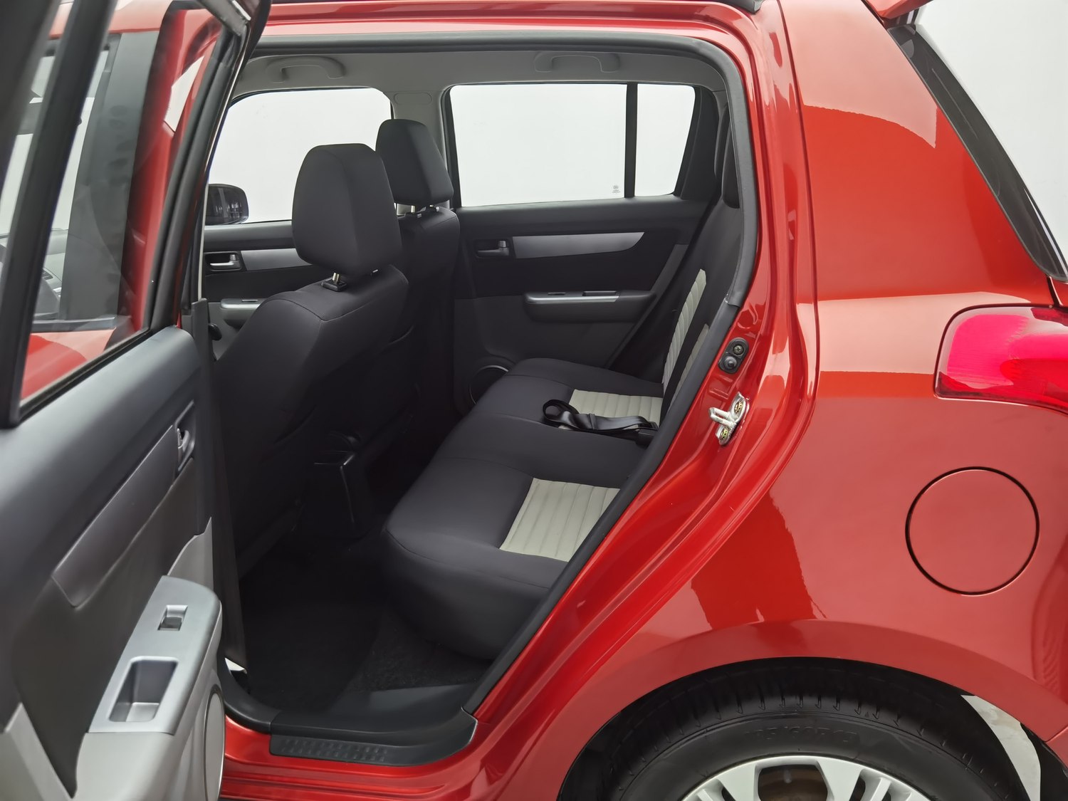 Used Suzuki Swift 2013 1.5 AT