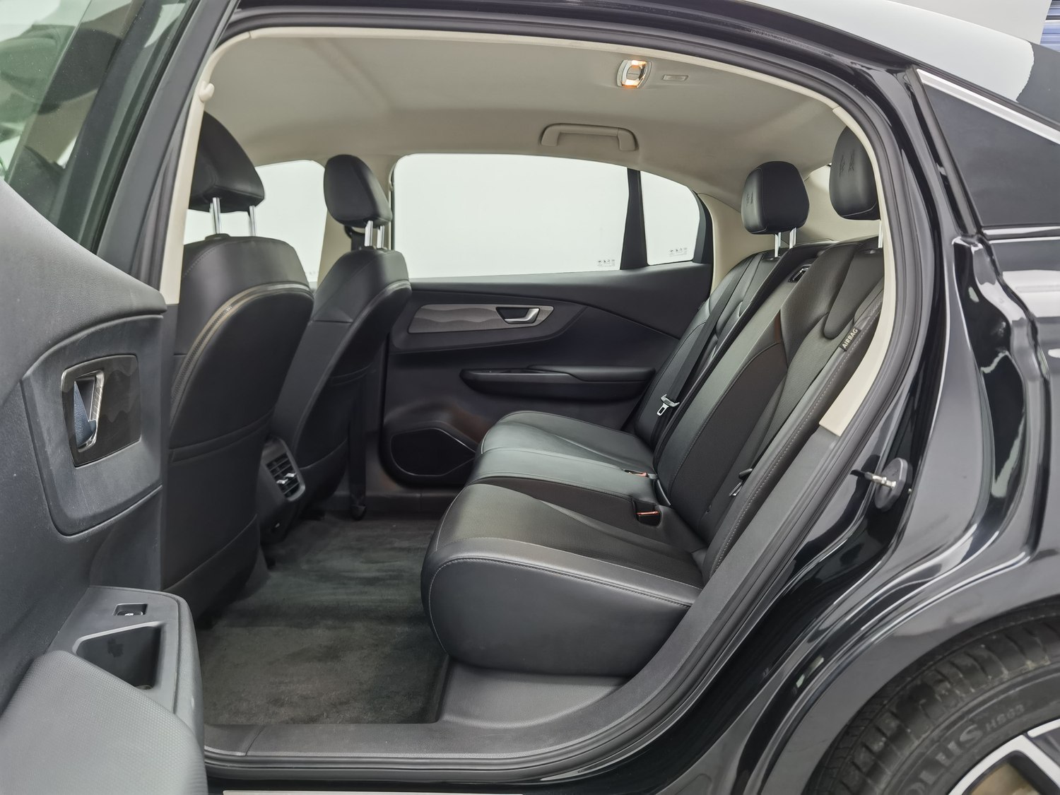 Used Hongqi E-QM5 2021