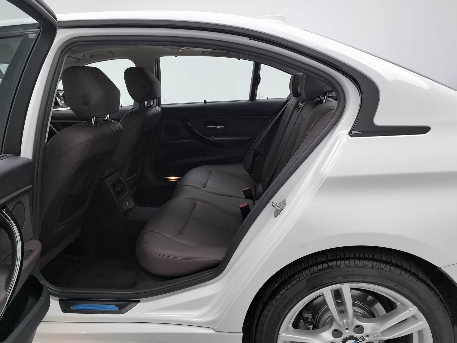 Used BMW THE3 2018 2.0 AT