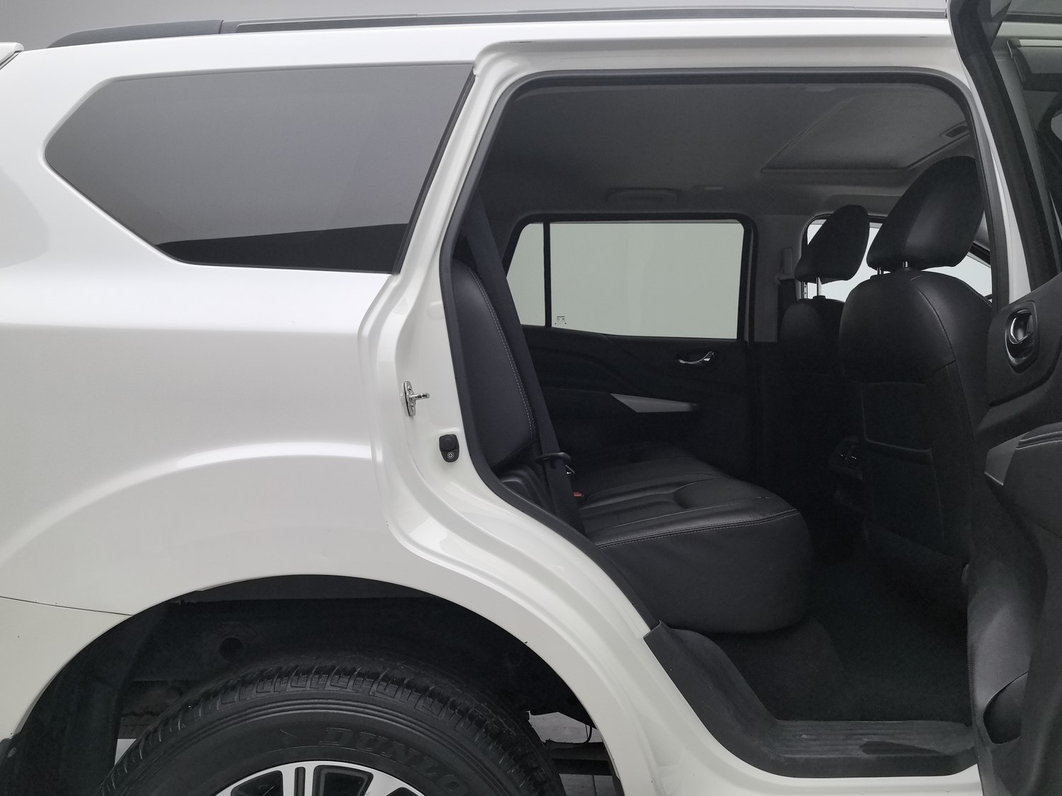Used Nissan Terra 2020 2.5 AT
