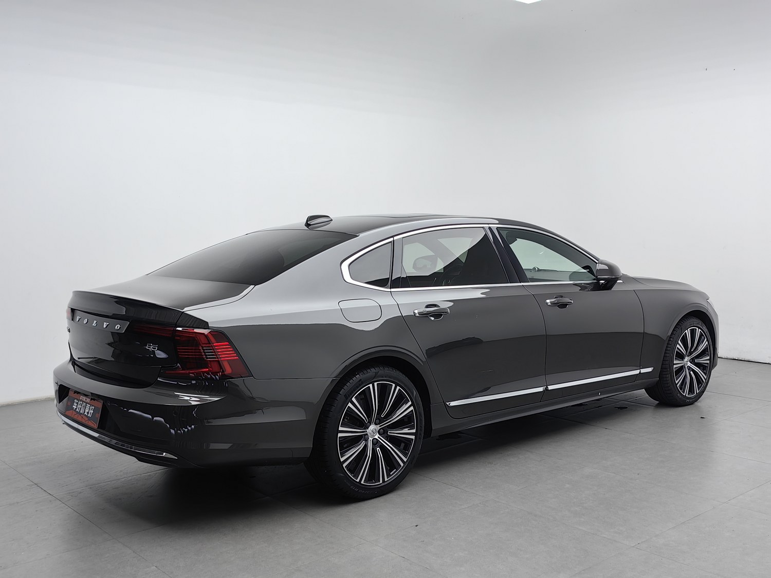 Used Volvo S90 2023 2.0 AT
