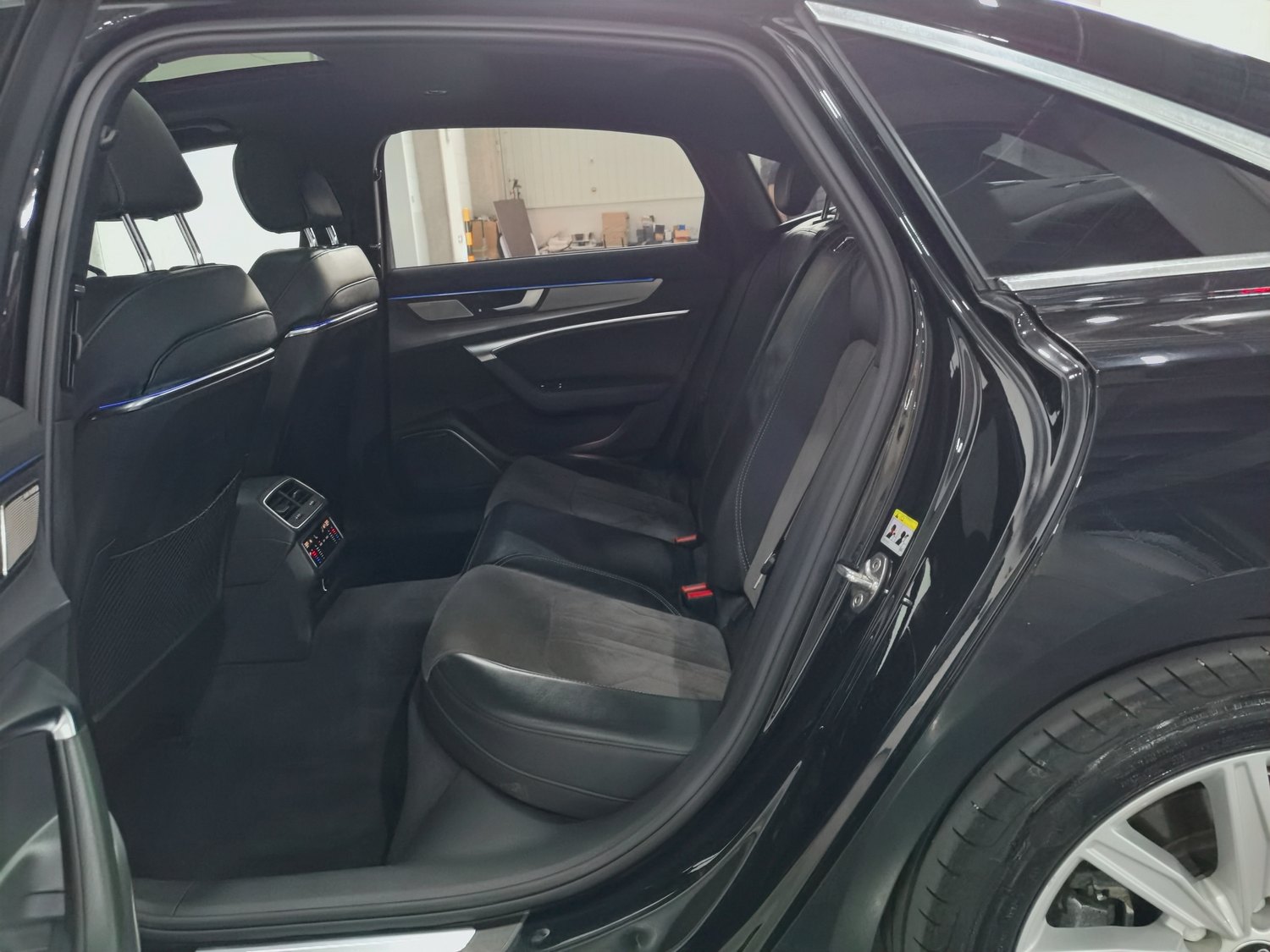 Used Audi A6L 2022 2.0 AT