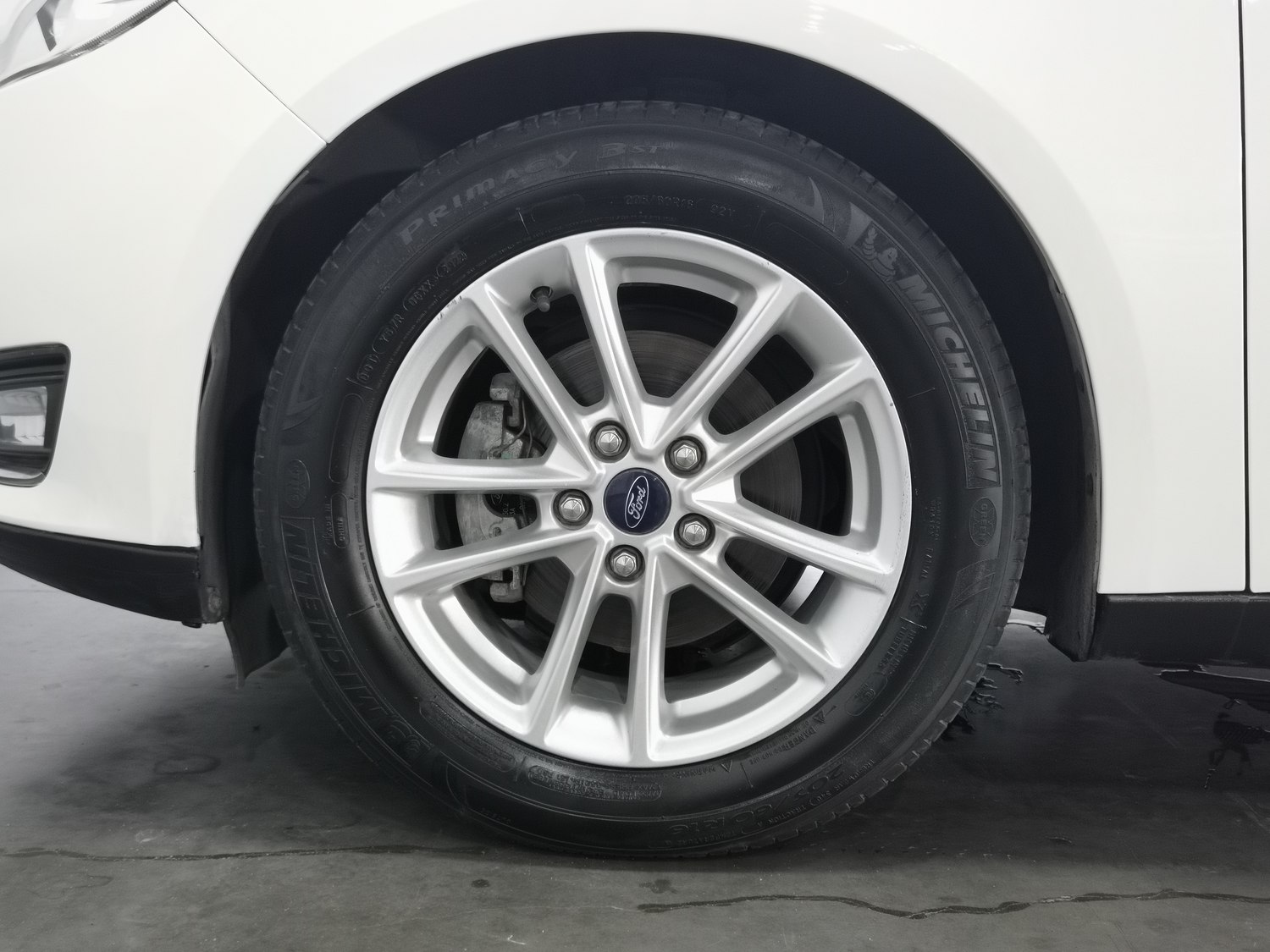 Used Ford Focus 2017 1.6 AT