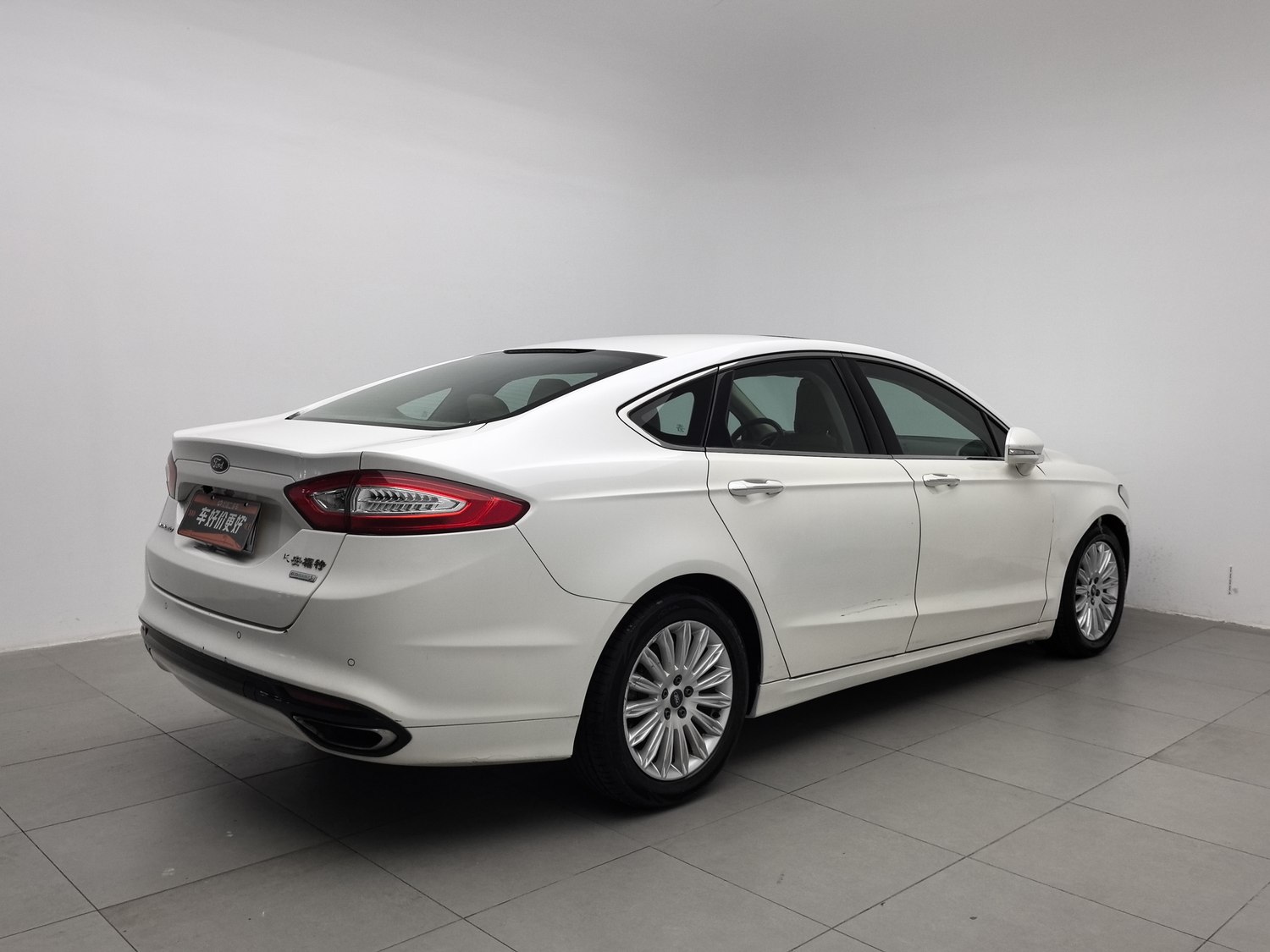 Used Ford Mondeo 2013 2.0 AT