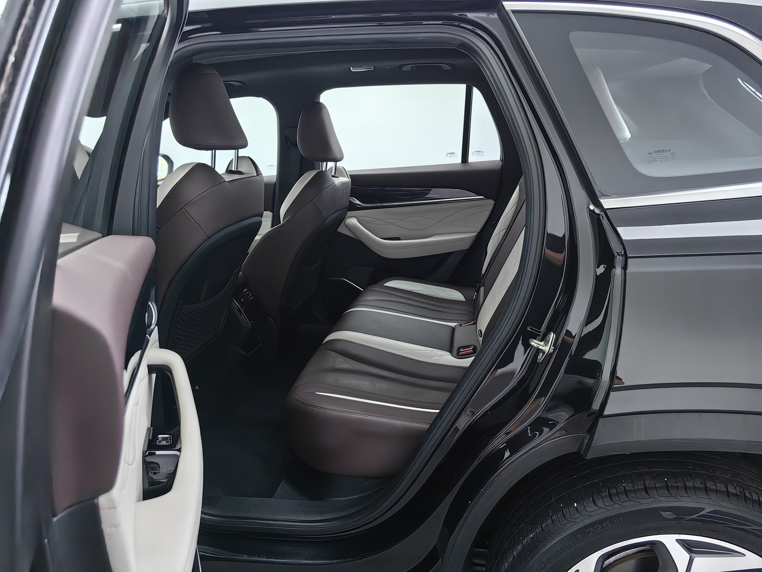 Used Geely Xingyue L 2024 2.0 AT