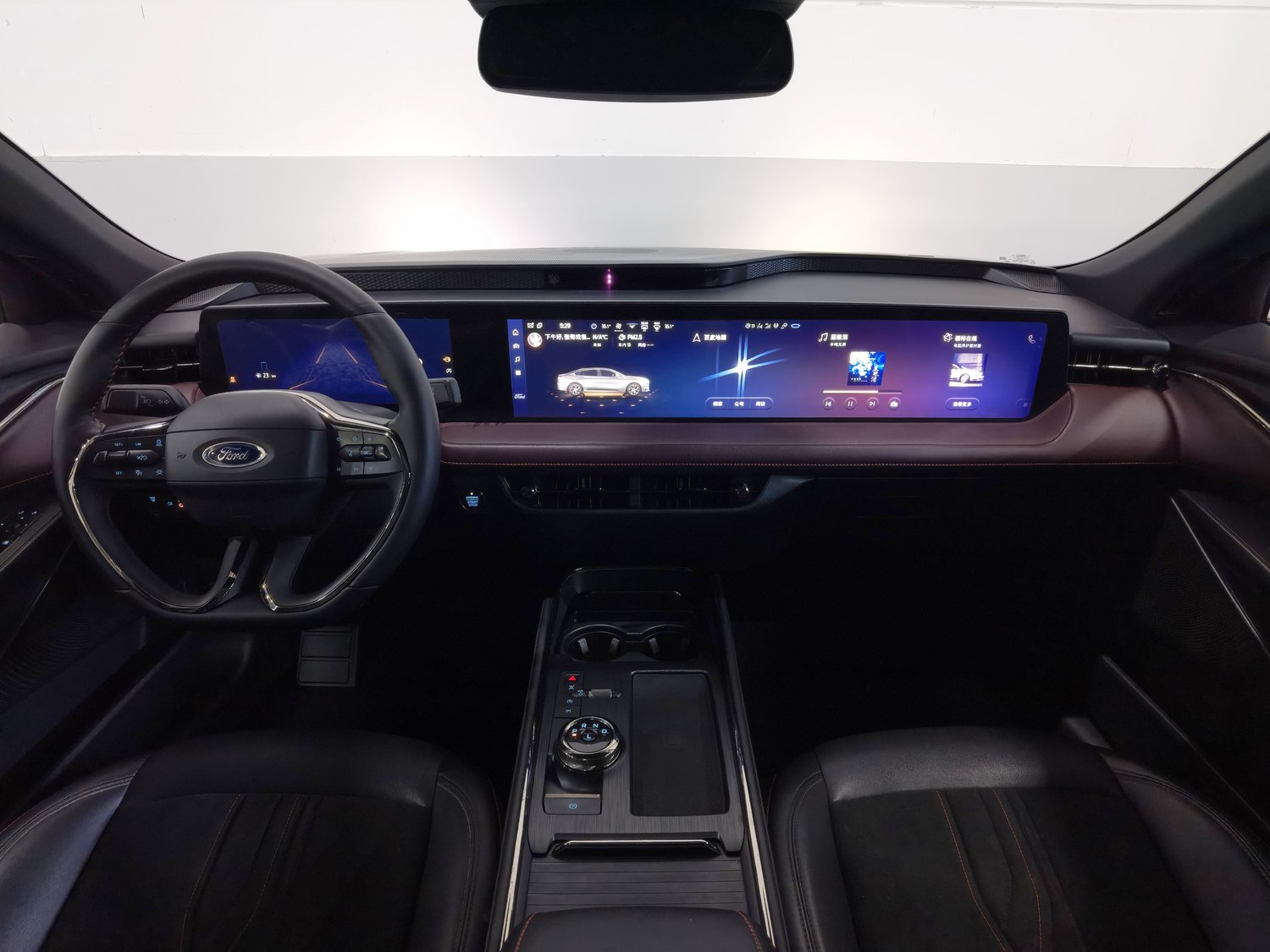 Used Ford Mondeo 2022 2.0 AT