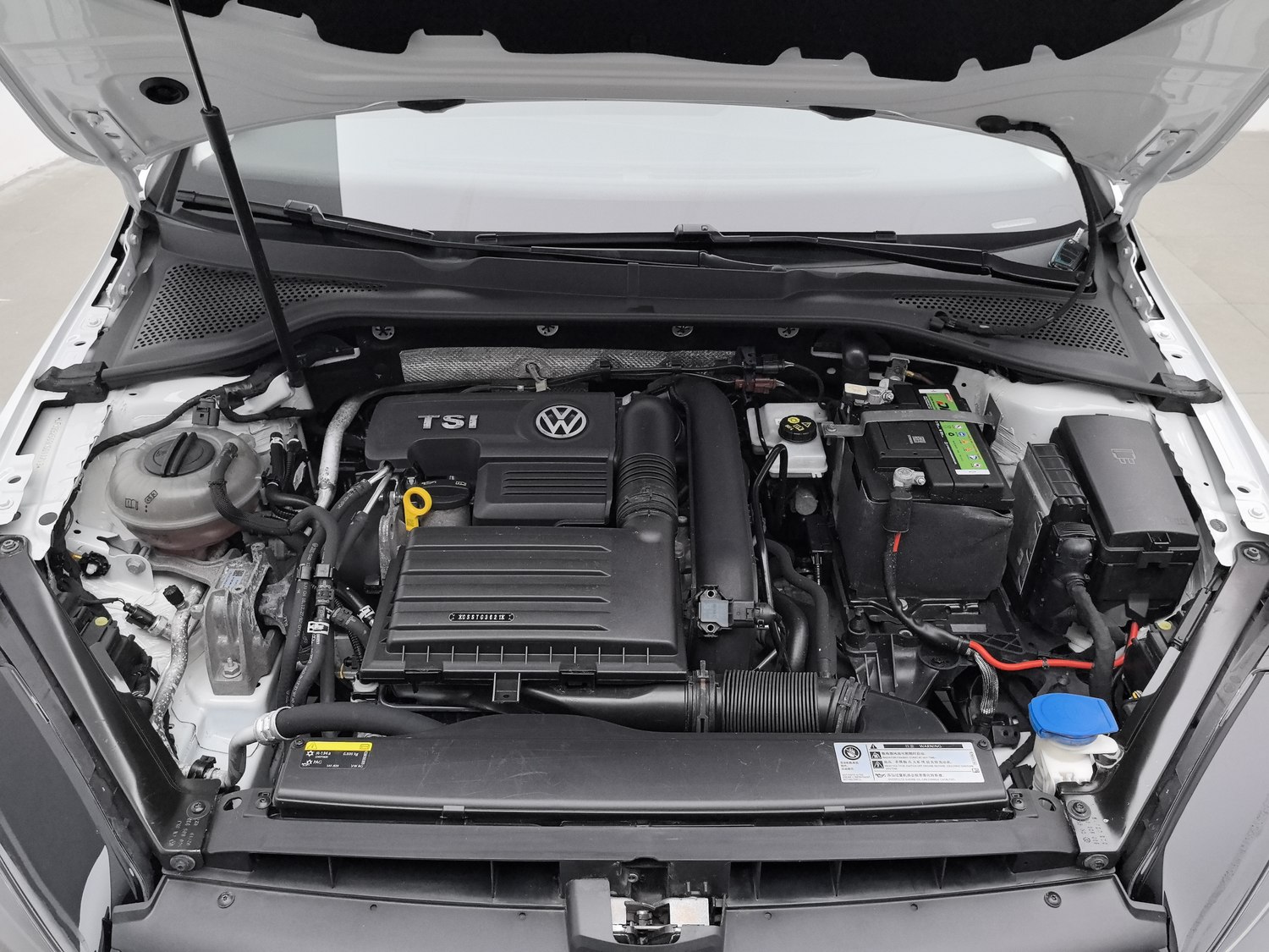 Used Volkswagen Golf 2019 1.4 AT