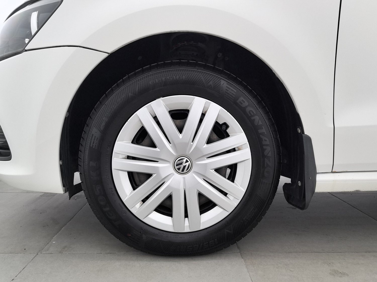 Used Volkswagen Polo 2016 1.4 MT