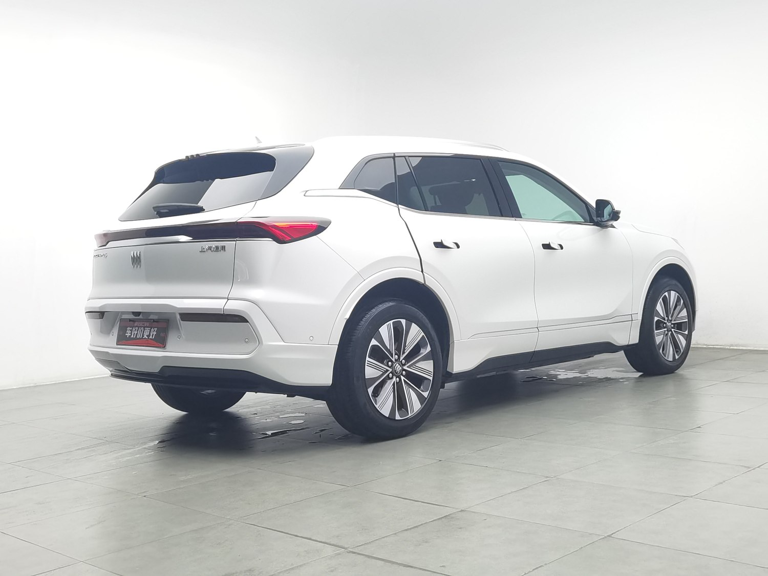 Used Buick E5 2025