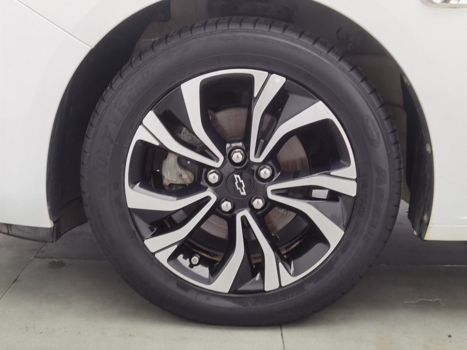 Used Chevrolet Monza 2019 1.3 AT