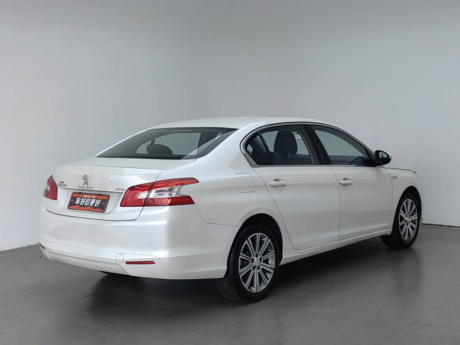 Used Peugeot 408 2015 1.2 AT