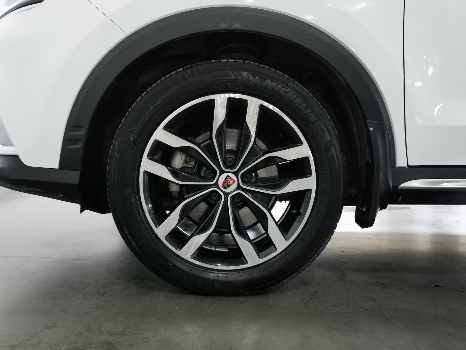 Used Roewe RX5 2016 2.0 AT