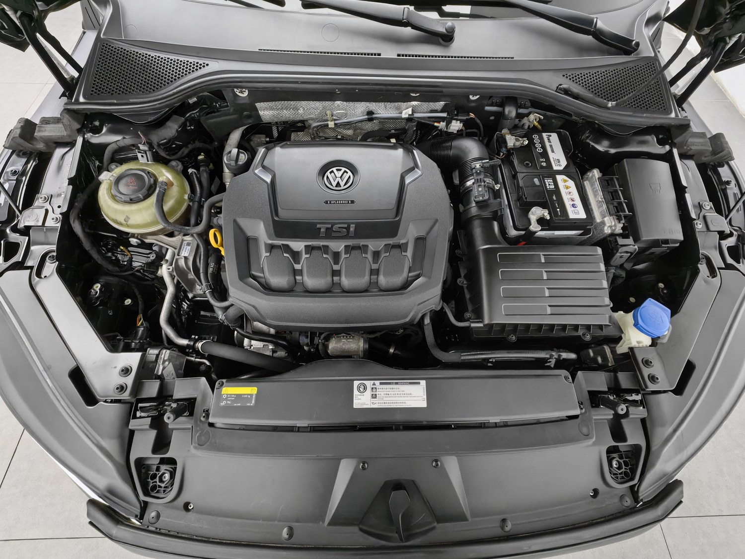 Used Volkswagen CC 2020 2.0 AT