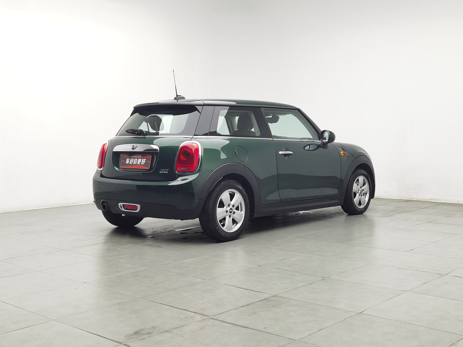 Used MINI MINI 2014 1.2 AT