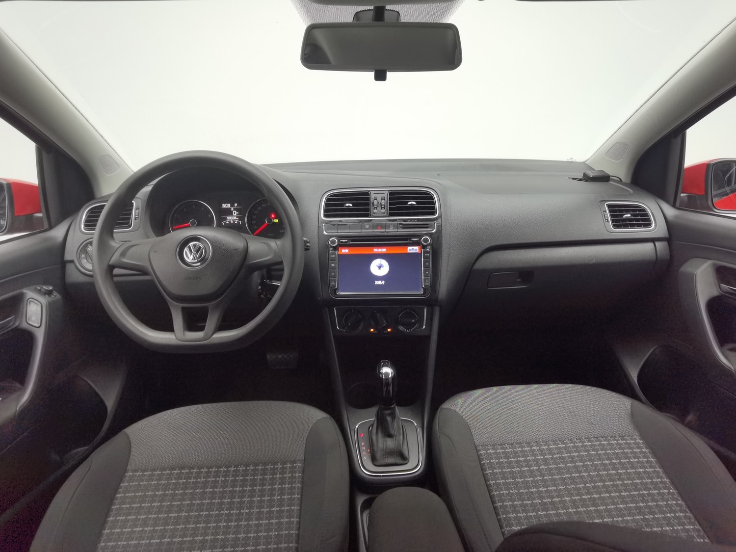Used Volkswagen Polo 2014 1.6 AT