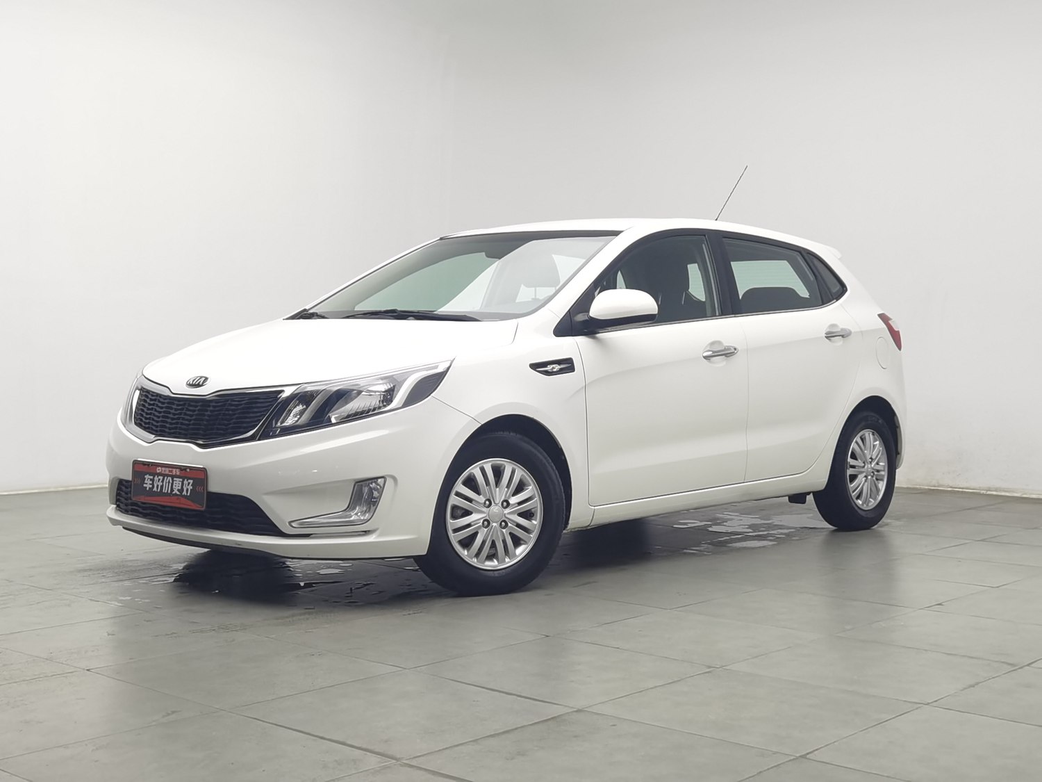 Used Kia K2 2012 1.4 AT