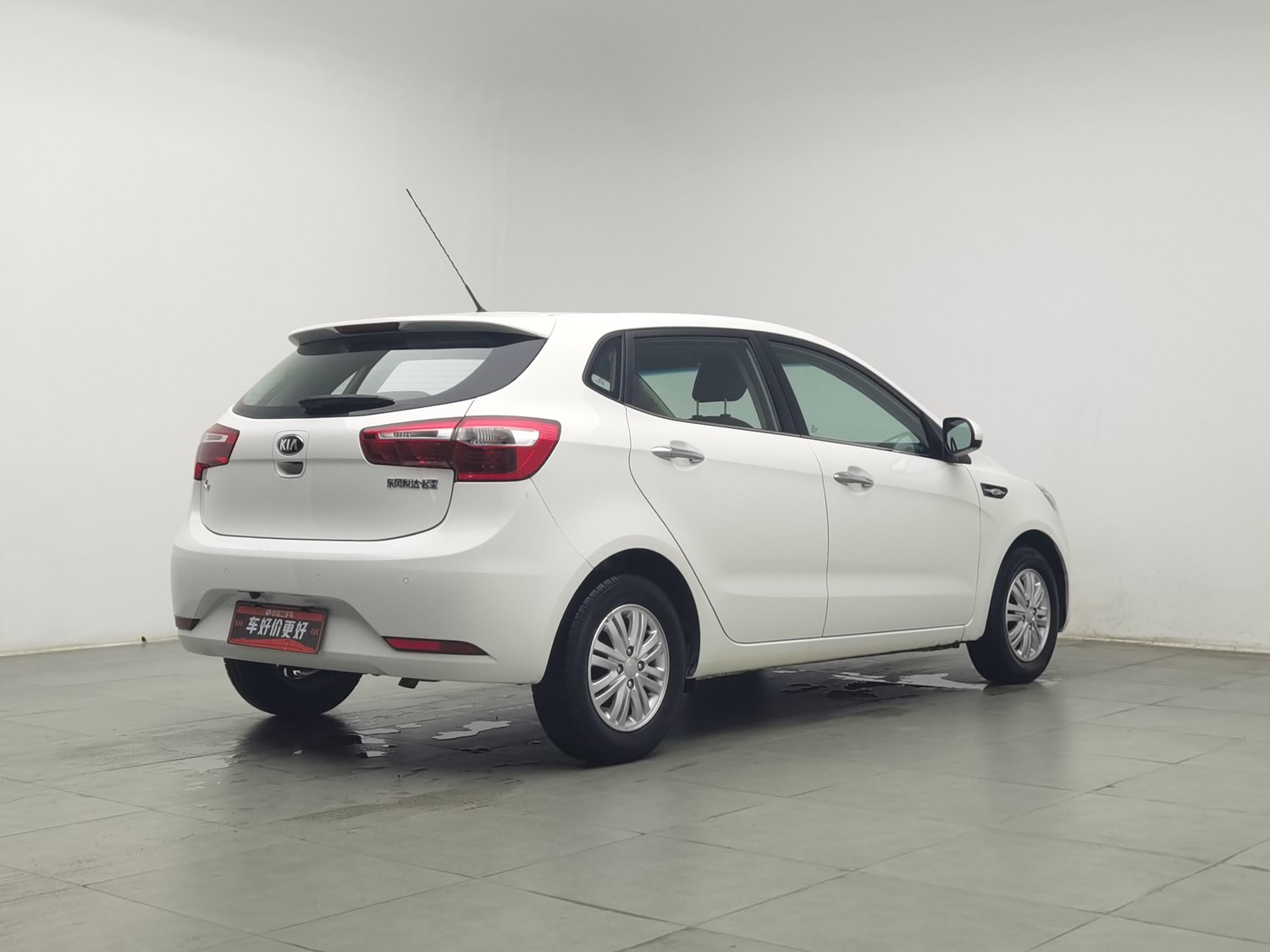 Used Kia K2 2012 1.4 AT