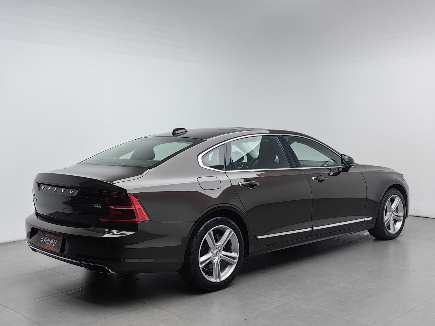 Used Volvo S90 2019 2.0 AT