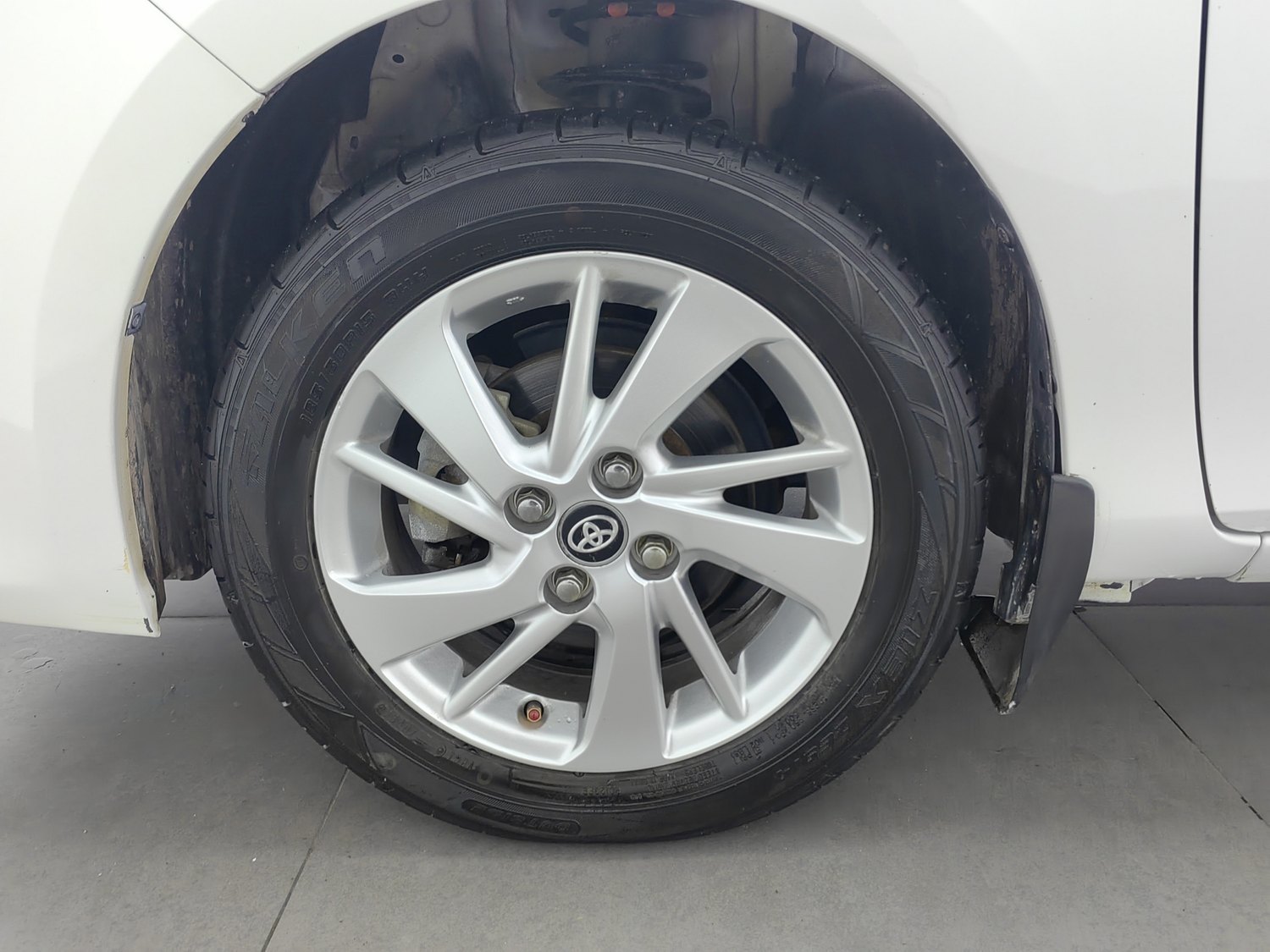 Used Toyota YARiS L 2015 1.5 AT