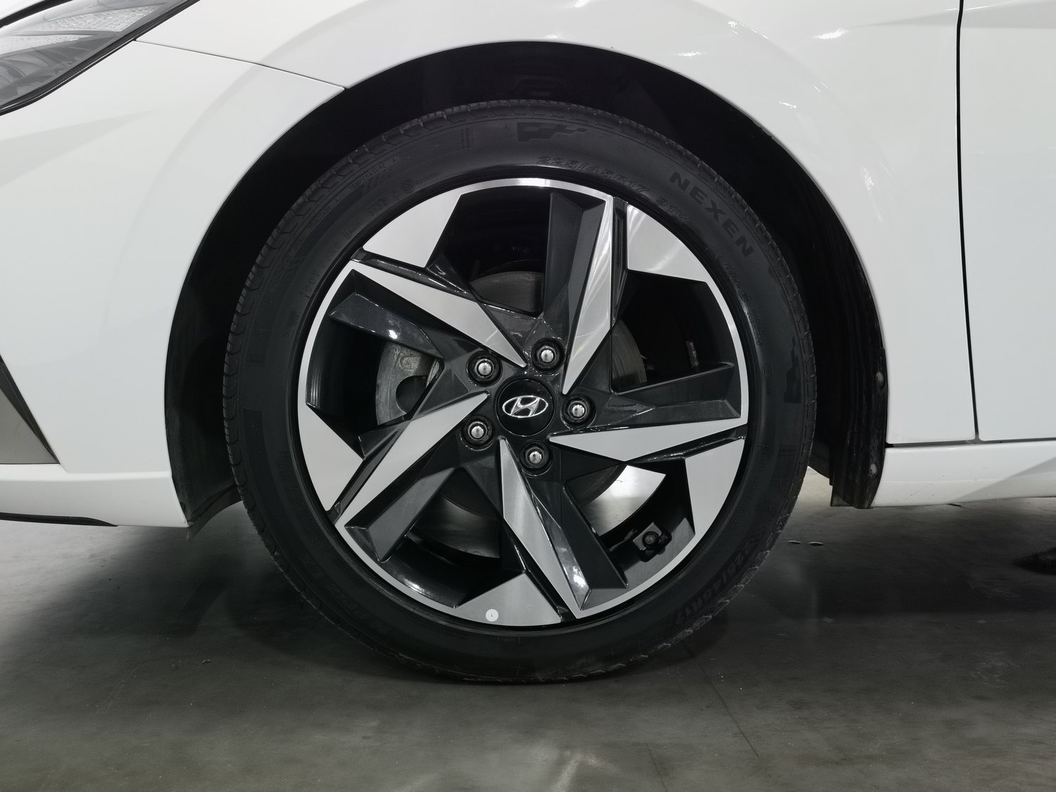 Used Hyundai Avante 2022 1.5 AT