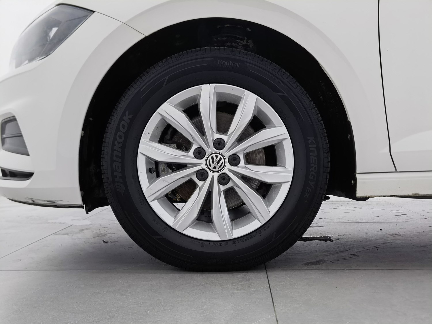 Used Volkswagen Polo 2019 1.5 AT