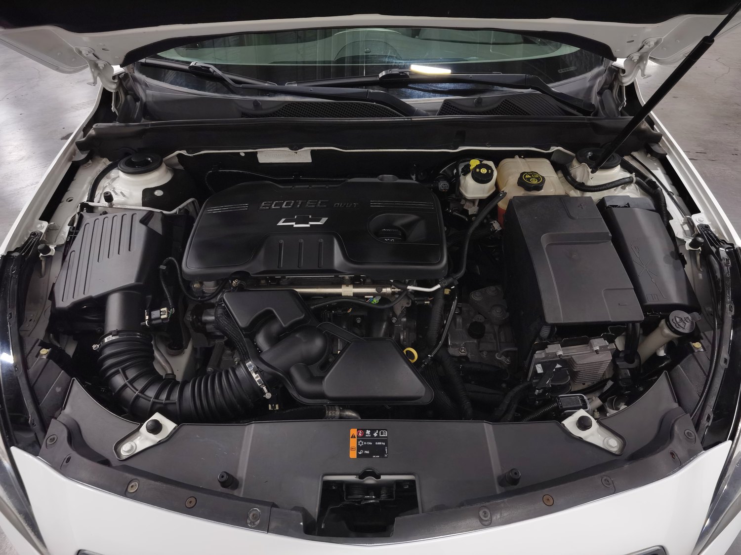 Used Chevrolet Malibu 2013 2.0 AT