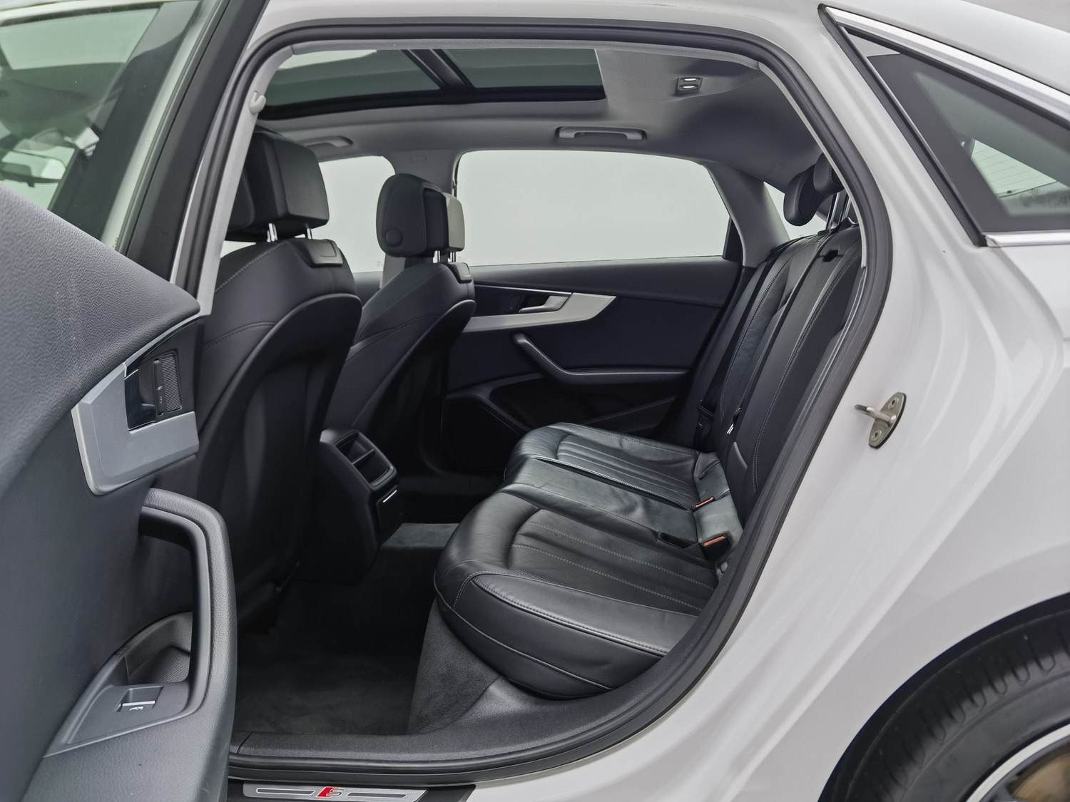 Used Audi A4L 2020 2.0 AT