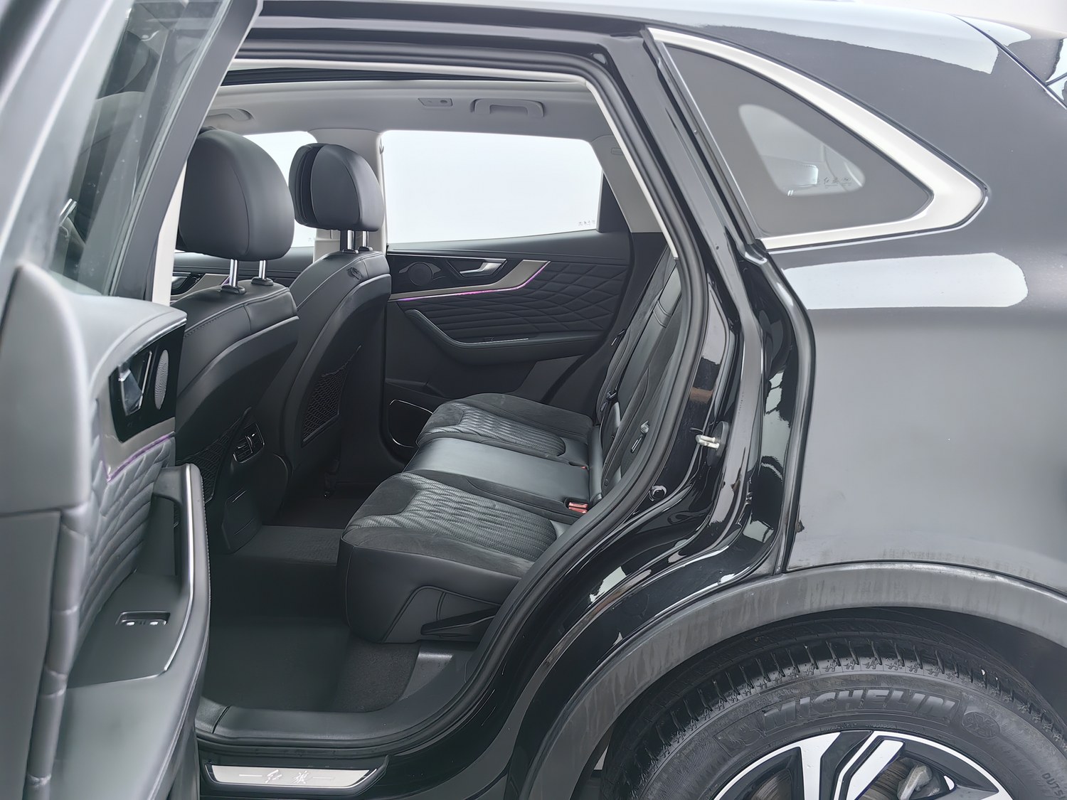 Used Hongqi HS5 2022 2.0 AT