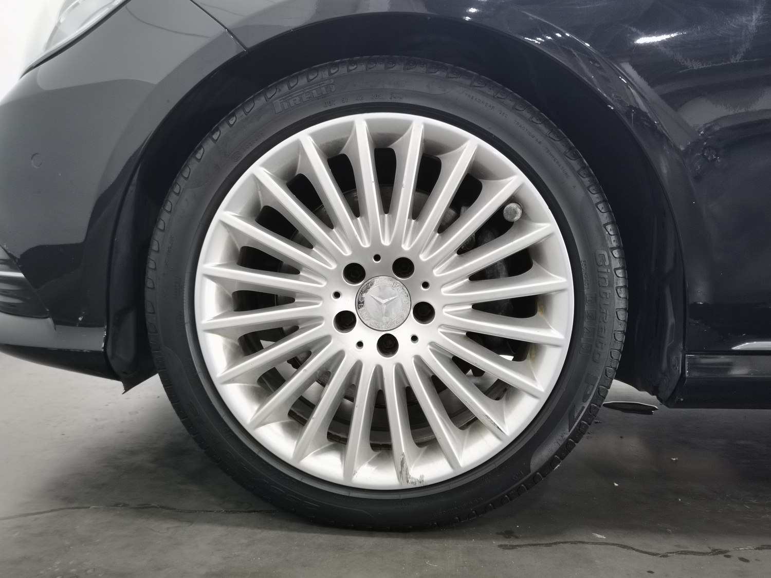 Used Mercedes-Benz E-Class 2015 2.0 AT