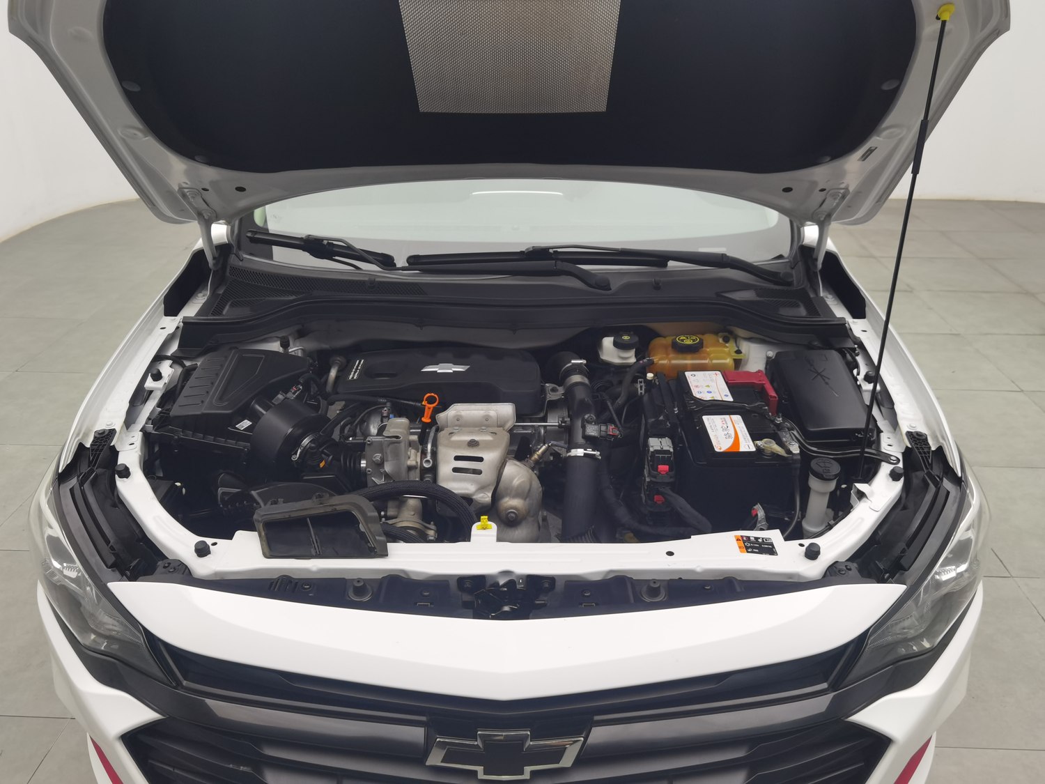 Used Chevrolet Monza 2019 1.0 AT