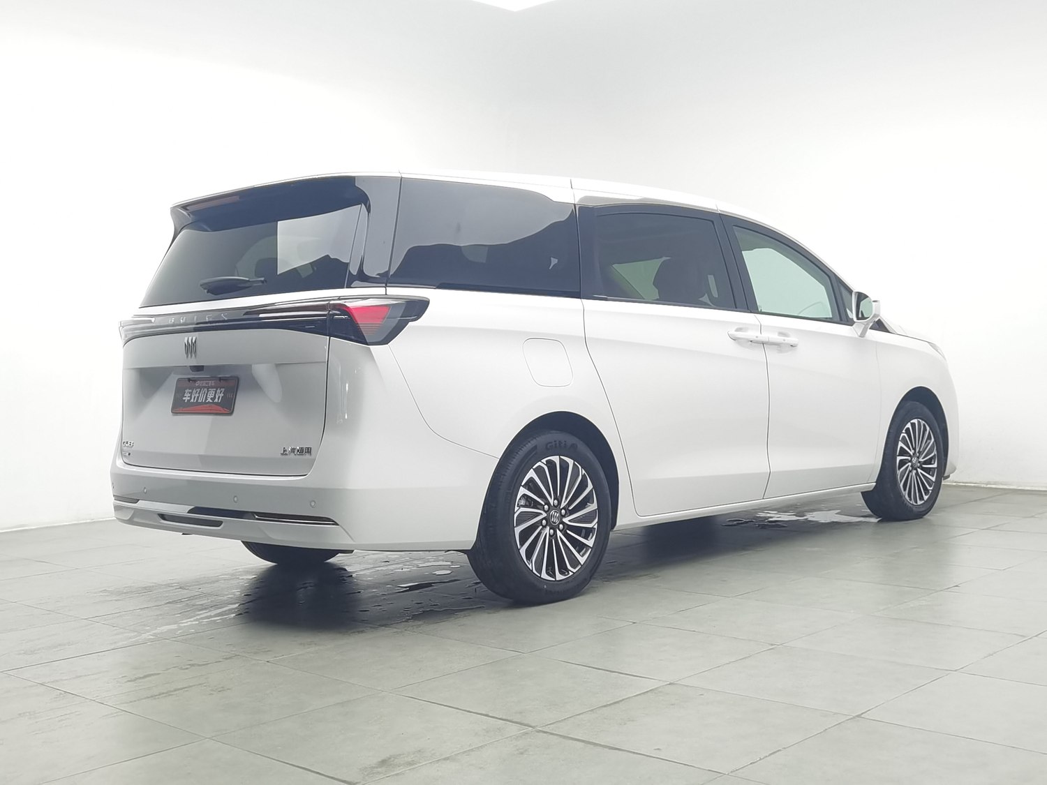Used Buick GL8 NEV 2025 1.5 AT