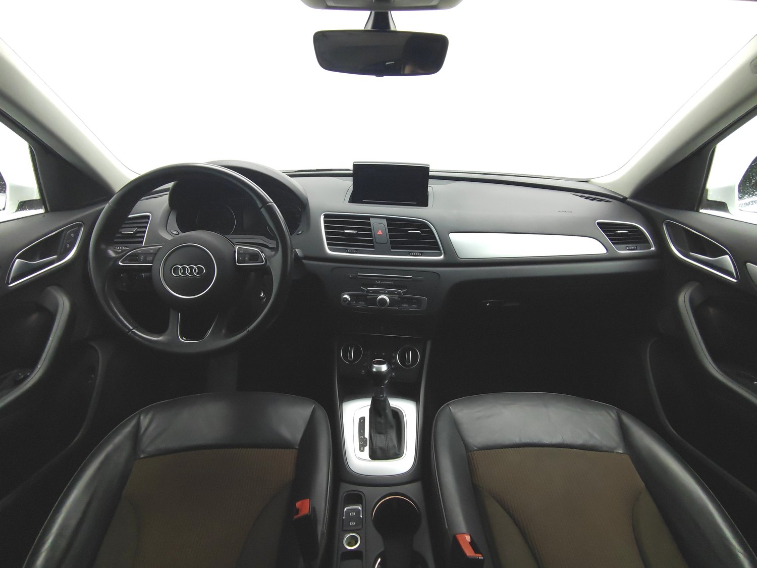 Used Audi Q3 2016 2.0 AT