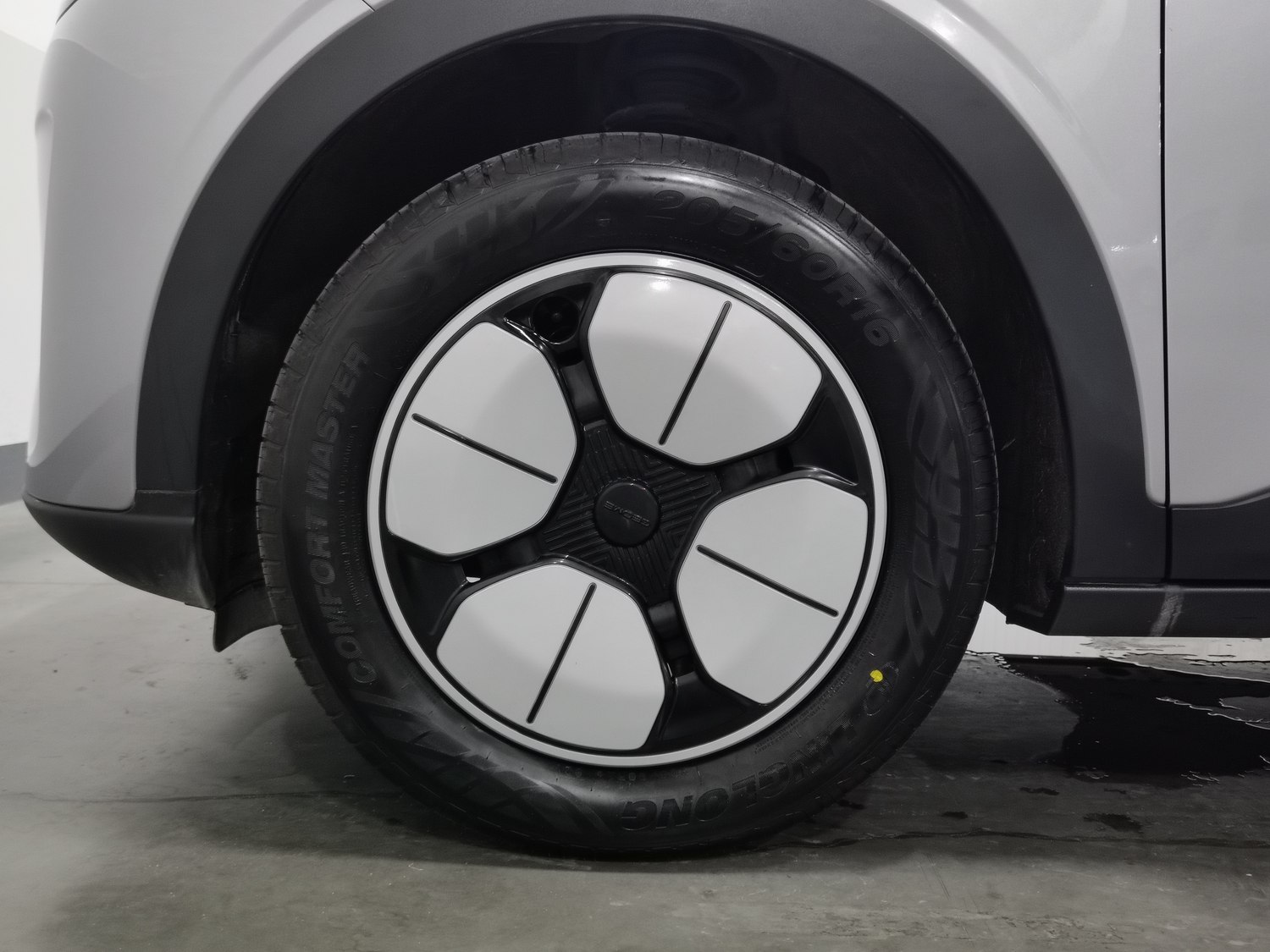 Used Geely Galaxy Wish 2026