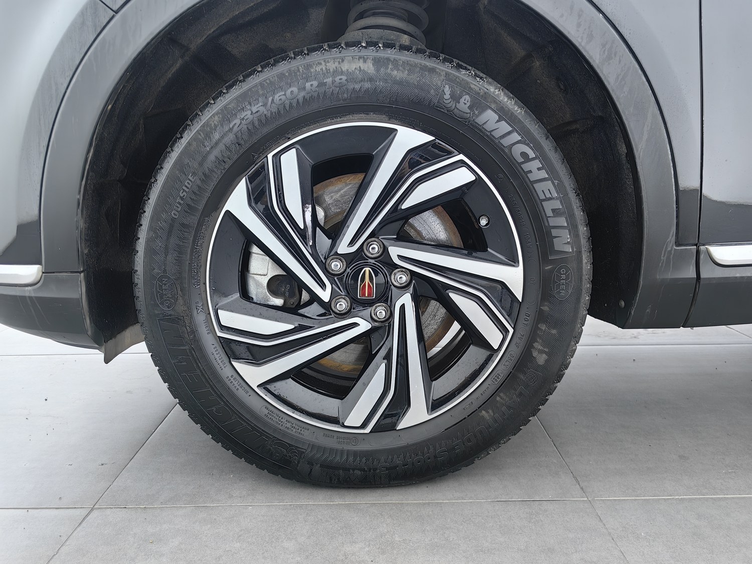 Used Hongqi HS5 2022 2.0 AT