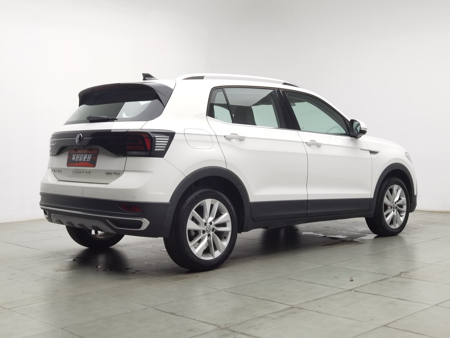 Used Volkswagen T-Cross 2021 1.4 AT