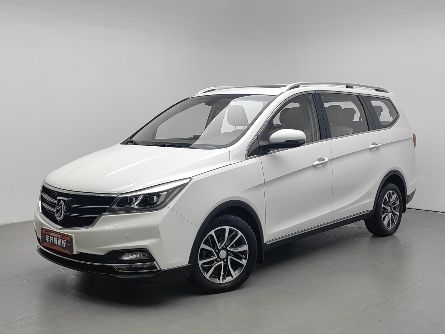 Used Baojun 730 2017 1.5 AT