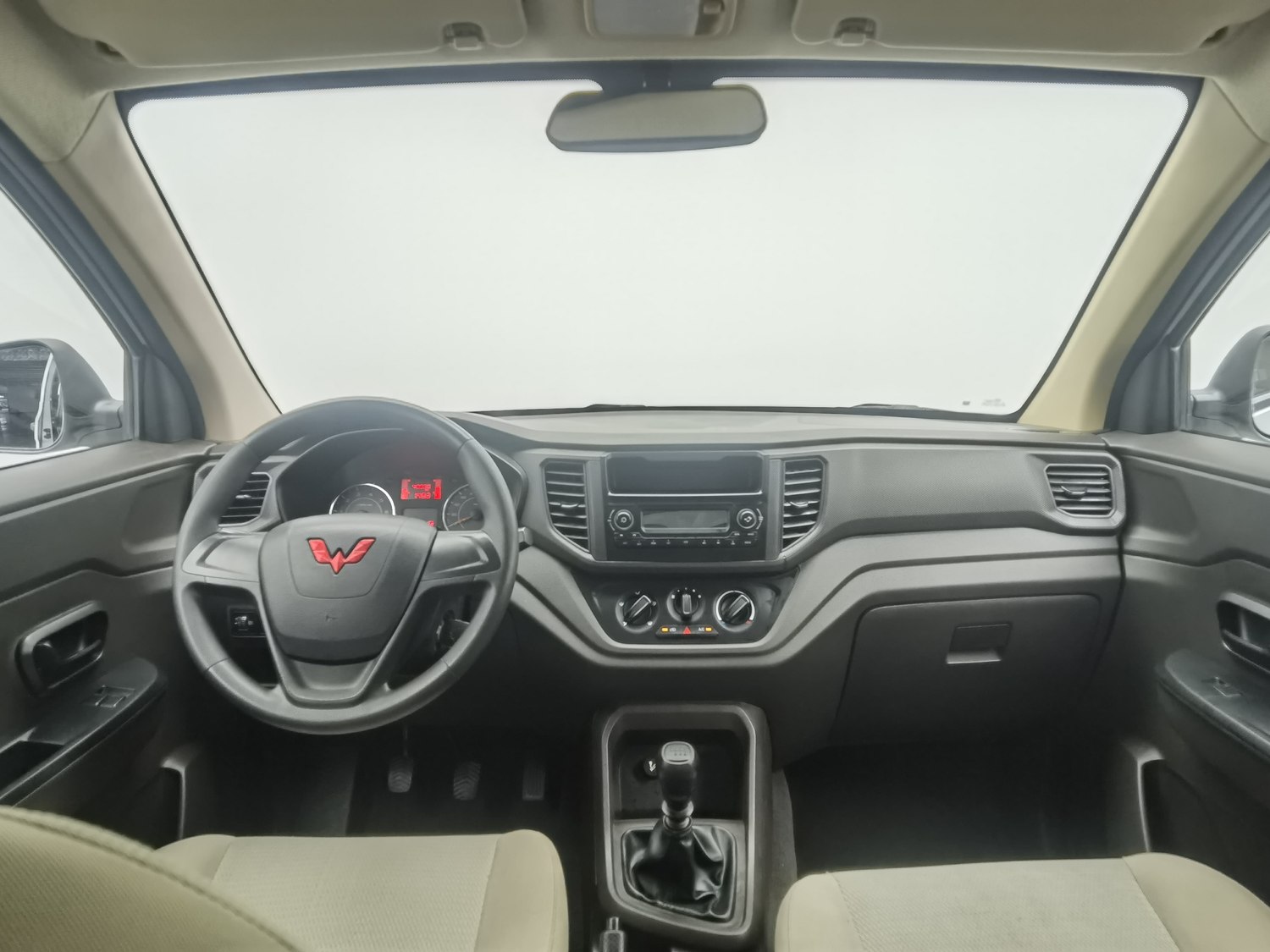 Used Wuling Hongguang V 2021 1.5 MT